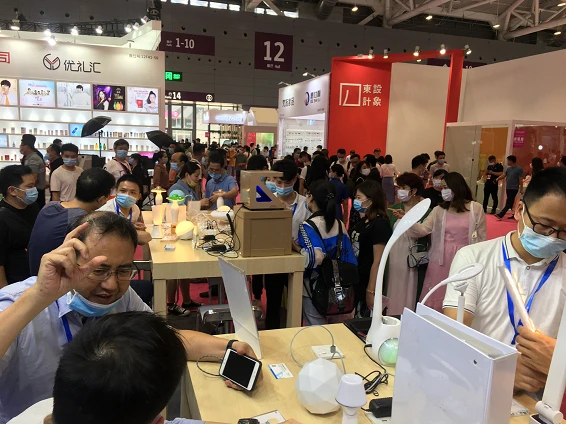 Chaowei besuchen Shenzhen Geschenkmesse